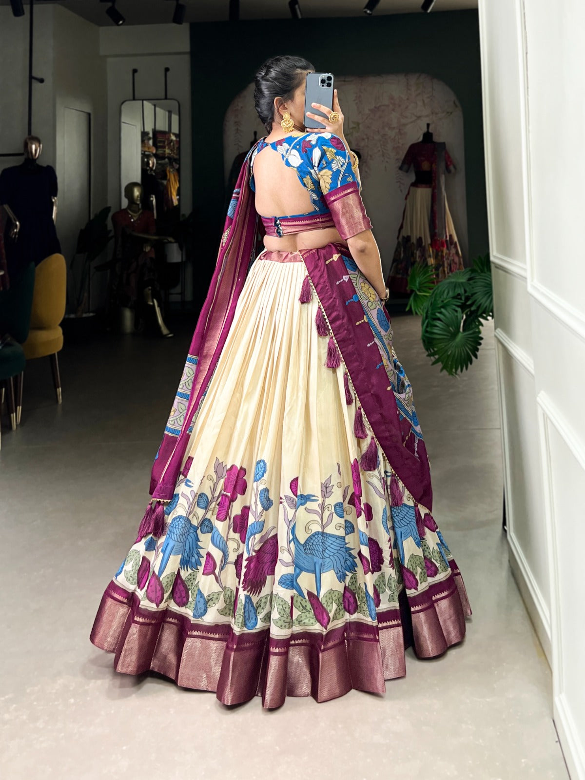 Lorenvalley Offwhite Dola Silk and Jacquard Silk Printed (Kalamkari) With Zari Weaving Border Lehenga Choli - Distacart