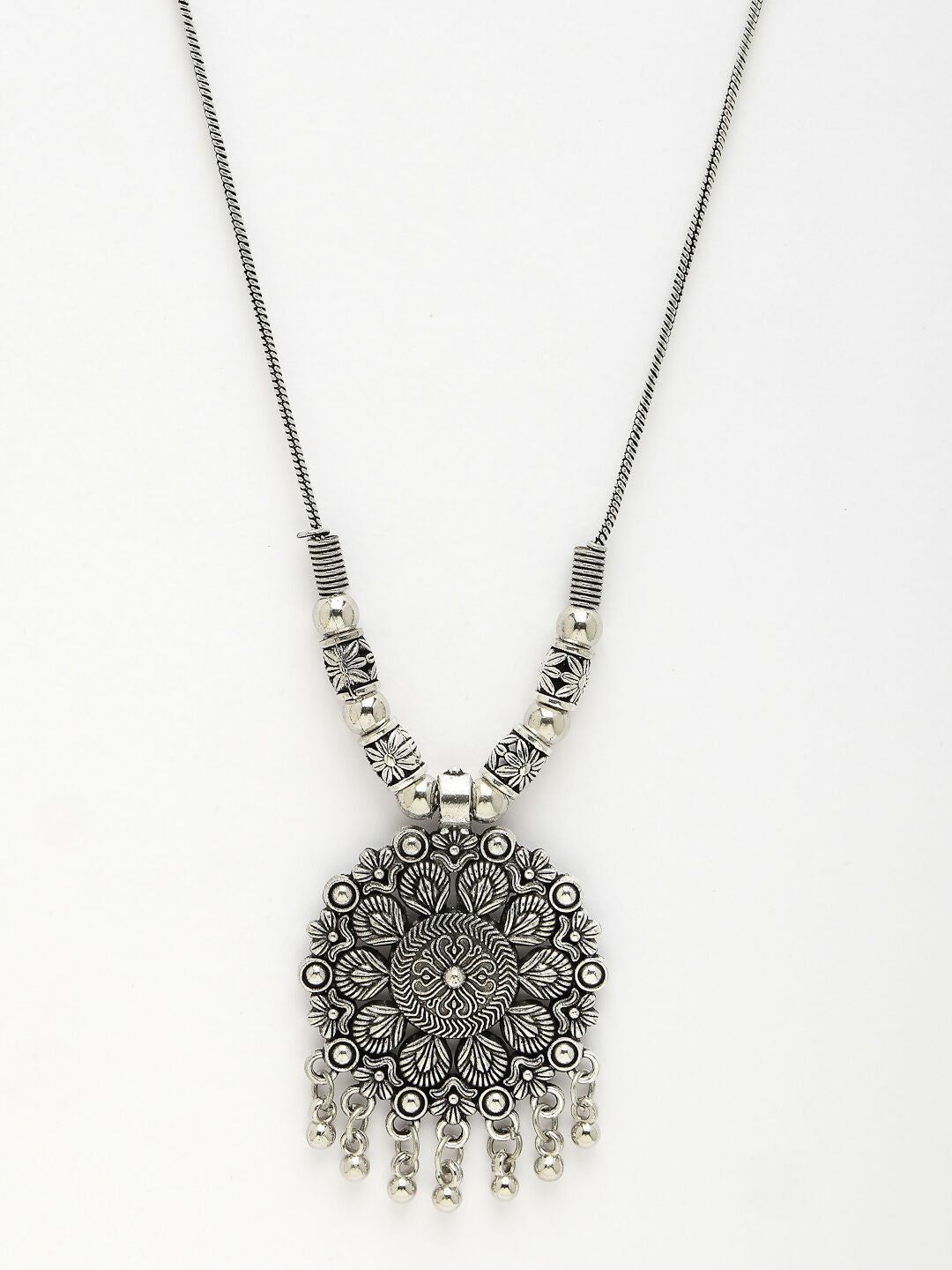 NVR Women's Silver-Toned Floral Shape Pendant with Chain - Distacart