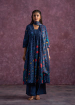 Thumbnail for Juniper Indigo Floral Printed Cotton Kurta Set With Chiffon Dupatta - Distacart