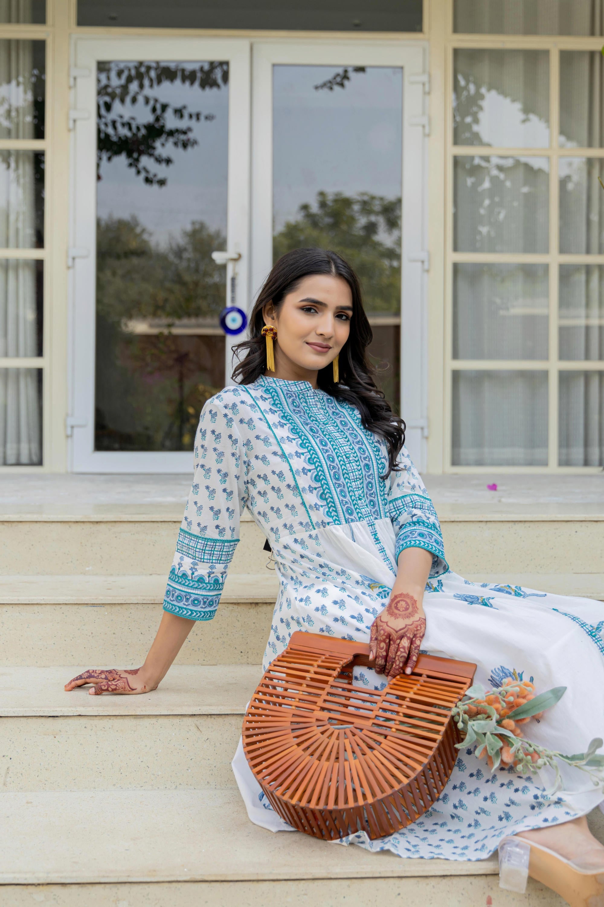 Juniper Women's White Floral Printed Cotton Kurta With Buttons - Distacart