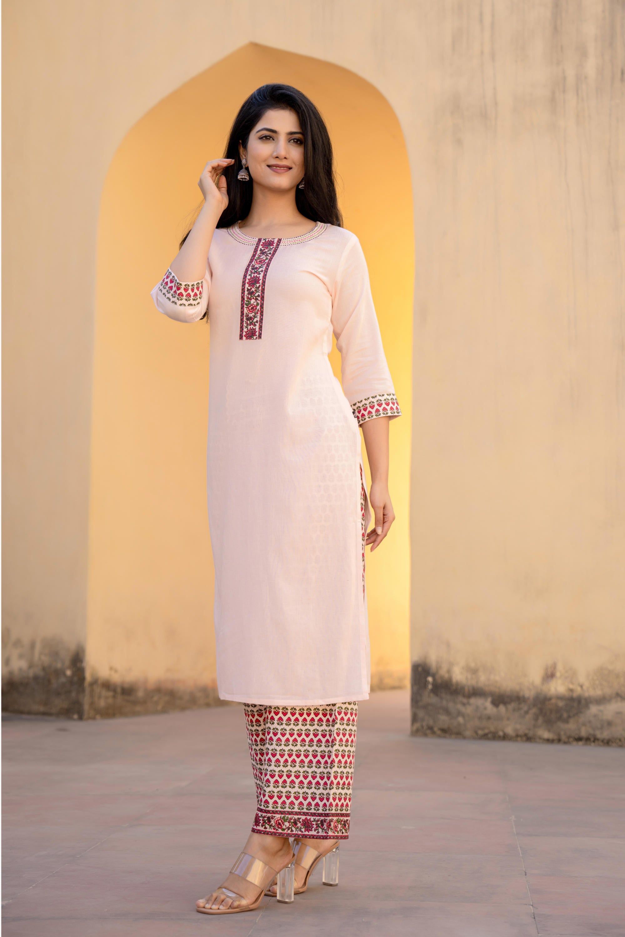 Juniper Peach Floral Printed Viscose Kurta & Palazzo With Thread Work - Distacart