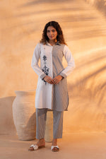 Thumbnail for Juniper Black & White Divide Embroidered Panel Kurta Set - Distacart