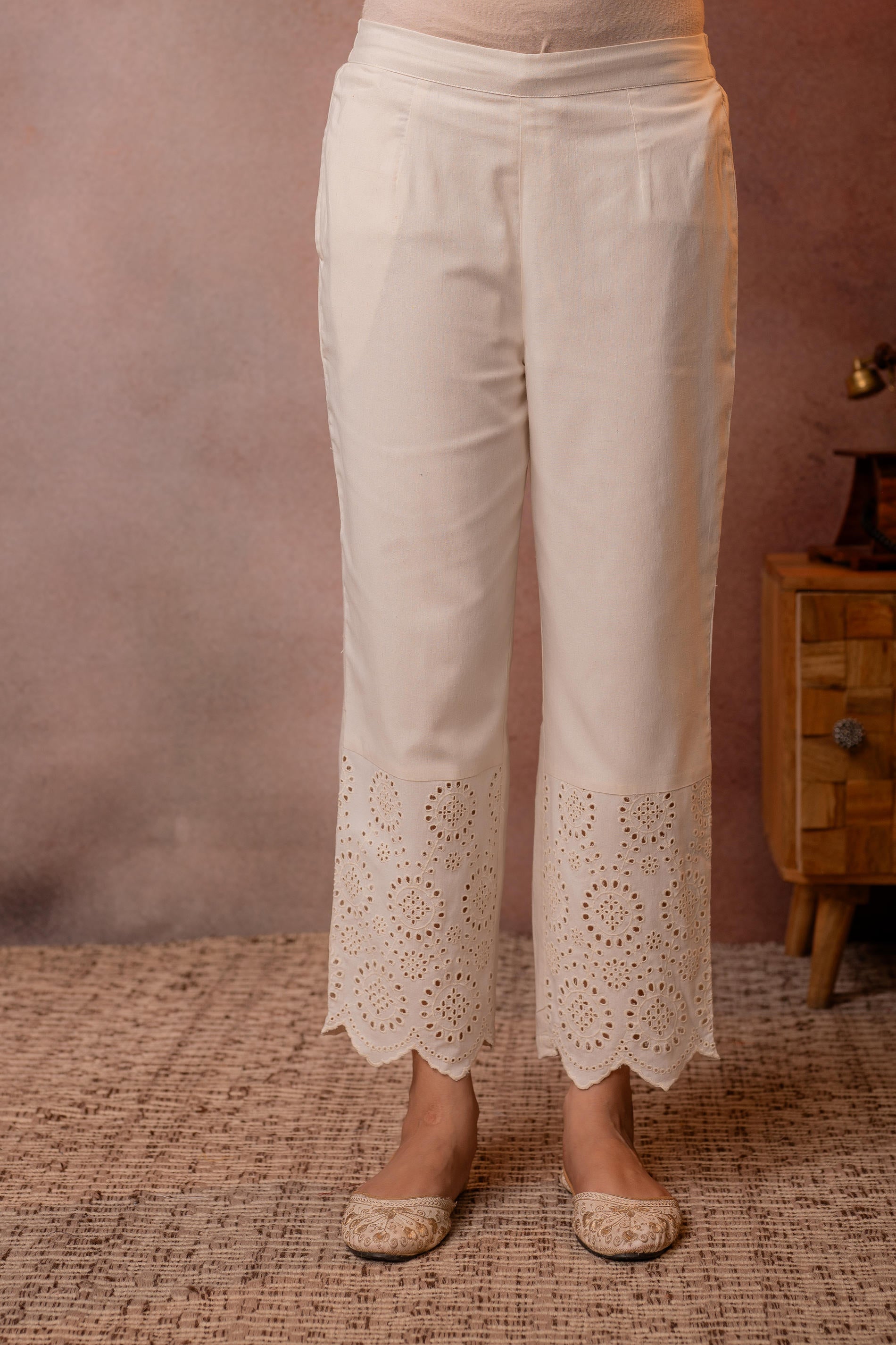 Juniper Cotton Whisper Schiffli Co-Ord Set - Distacart