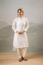 Thumbnail for Juniper White Embroidered Kurta - Distacart