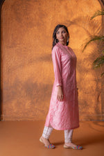 Thumbnail for Juniper Gulnaar Peach Foil Print Kurta - Distacart