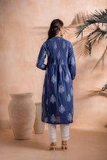 Thumbnail for Juniper Indigo Stripe Motif Heritage Kurta - Distacart