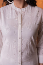 Thumbnail for Juniper Off-White Chikankari Kurta - Distacart