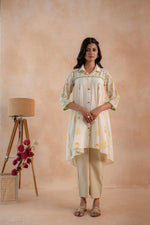 Thumbnail for Juniper Off-White Garden Printed A-Line Tunic Kurta - Distacart