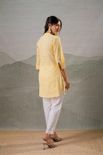 Thumbnail for Juniper Yellow Ease Minimal Cotton Tunic - Distacart
