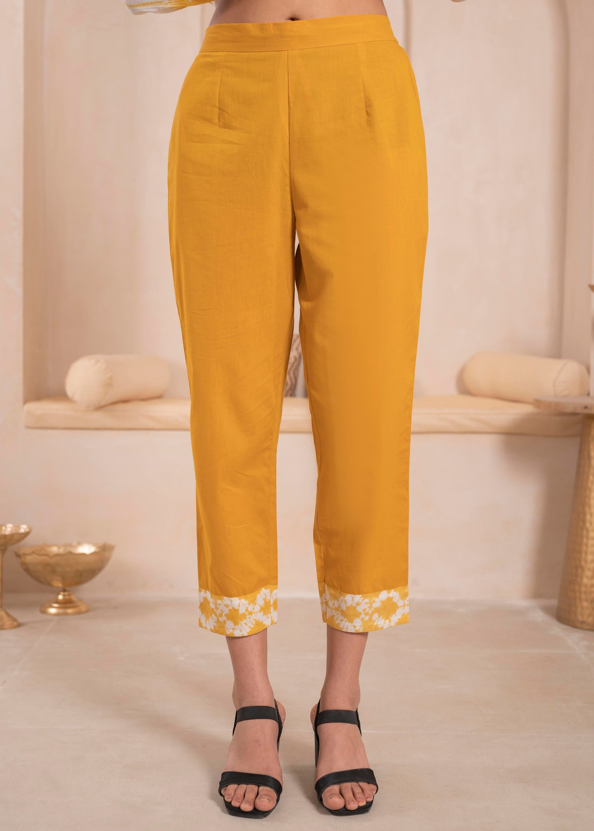 Juniper Mustered and white kurta , solid bottom and tie - dye dupatta with cotton lace , buttons , sequence - Distacart