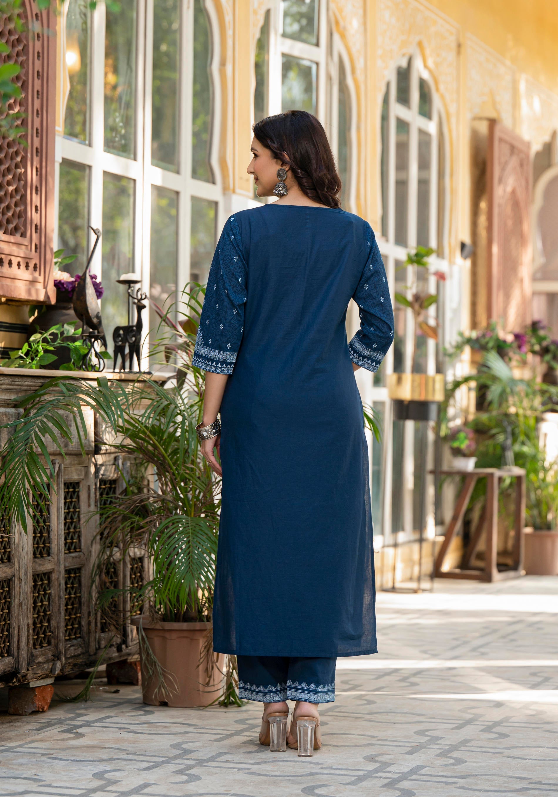 Juniper Indigo Blue Printed Kurta Set With Dupatta