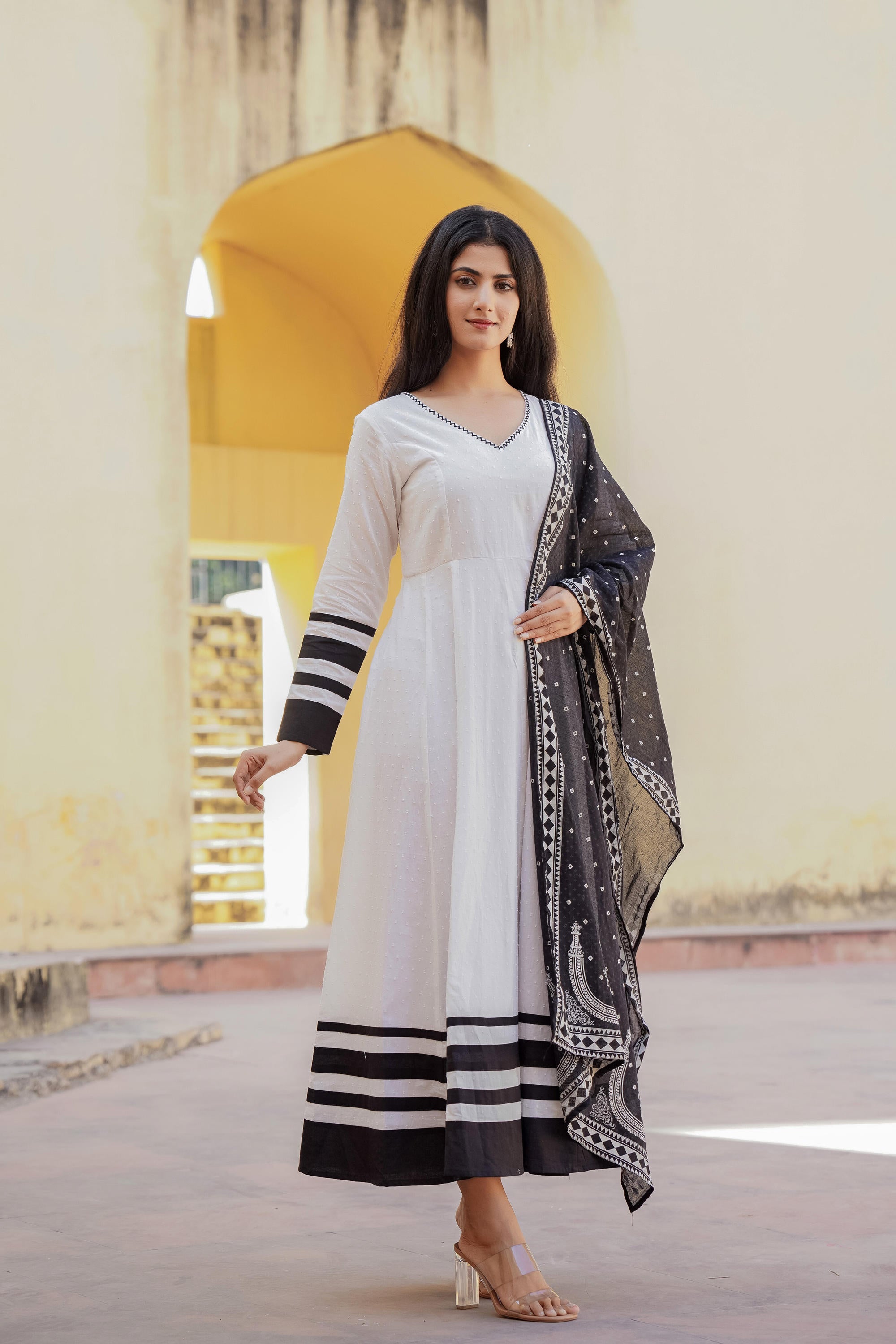 Juniper White Ethnic Motif Printed Dress & Dupatta Set With Thread Work