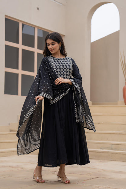 Juniper Black Anarkali Dress with Embroidered Dupatta - Distacart
