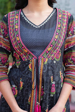 Thumbnail for Juniper Women Printed Floral Fit & Flared Dress