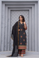 Thumbnail for Juniper Black Floral Printed Cotton Kurta Set With Thread Work & Sequins - Distacart