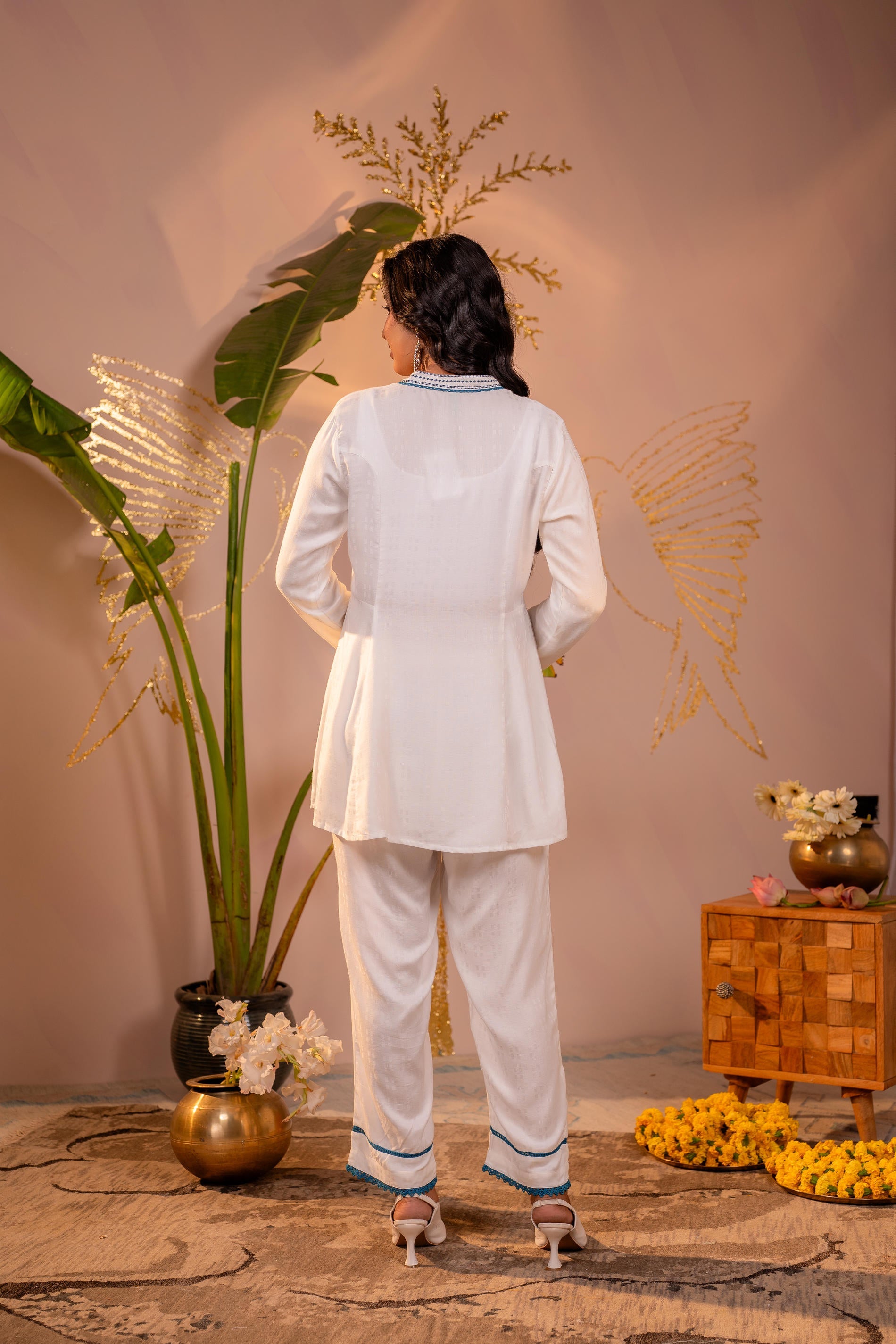 Juniper White Indigo Linework Kurta Set - Distacart