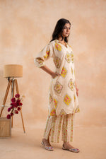 Thumbnail for Juniper Beige Heritage Print Kurta And Pant Set - Distacart