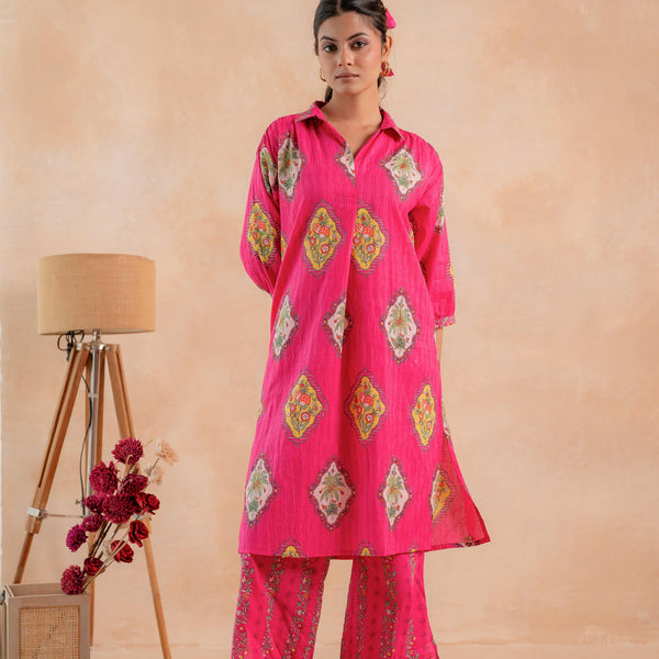 Juniper Gulnaar Heritage Print Kurta And Pant Set - Distacart
