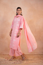 Thumbnail for Juniper Blush Noor Printed Kurta Pant And Dupatta Set - Distacart