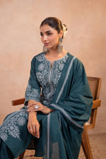 Thumbnail for Juniper Teal Printed Kurta Pant And Dupatta Set - Distacart