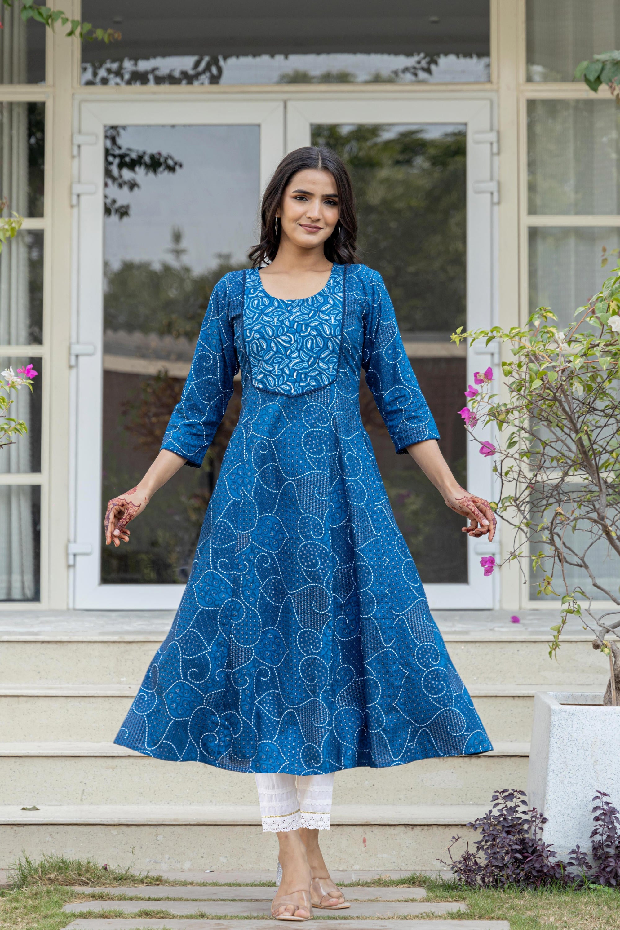 Juniper Blue Ethnic Motif Printed Viscose Kurta With Sequins - Distacart