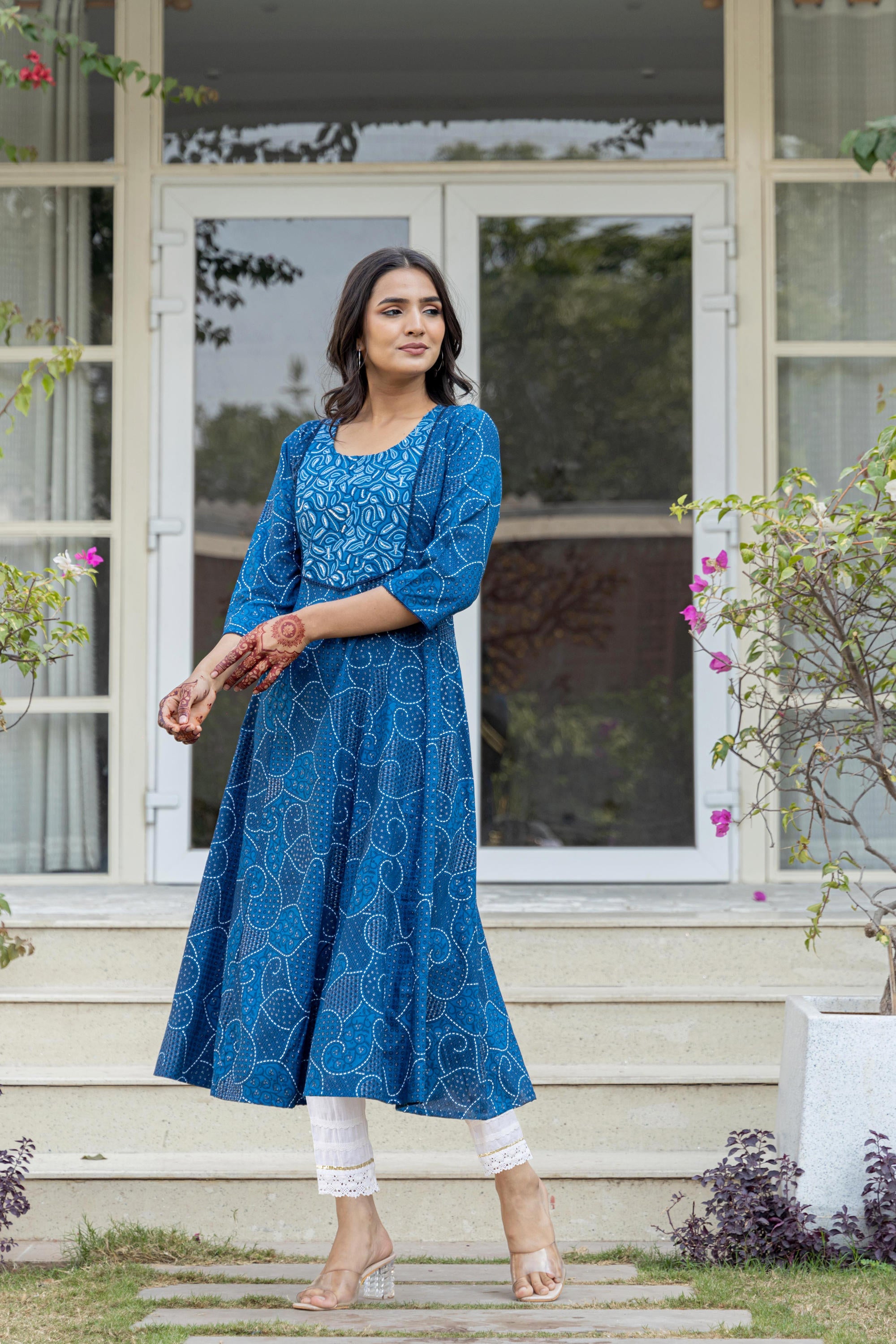 Juniper Blue Ethnic Motif Printed Viscose Kurta With Sequins - Distacart