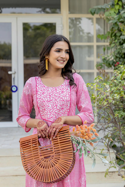 Juniper Pink Ethnic Motif Printed Viscose Kurta With Sequins - Distacart