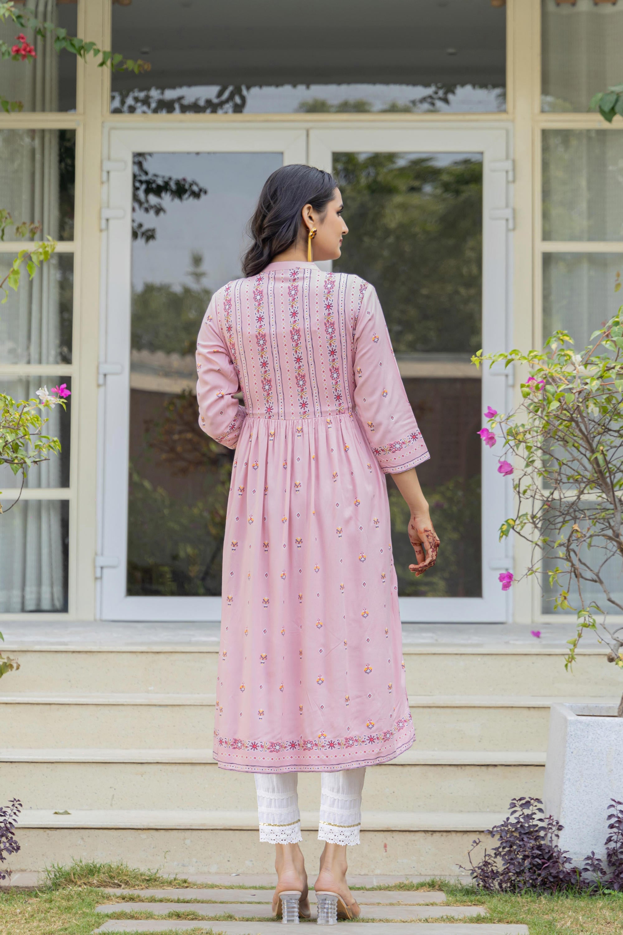 Juniper Pink Floral Printed Viscose Kurta With Buttons - Distacart