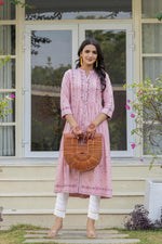 Thumbnail for Juniper Pink Floral Printed Viscose Kurta With Buttons - Distacart