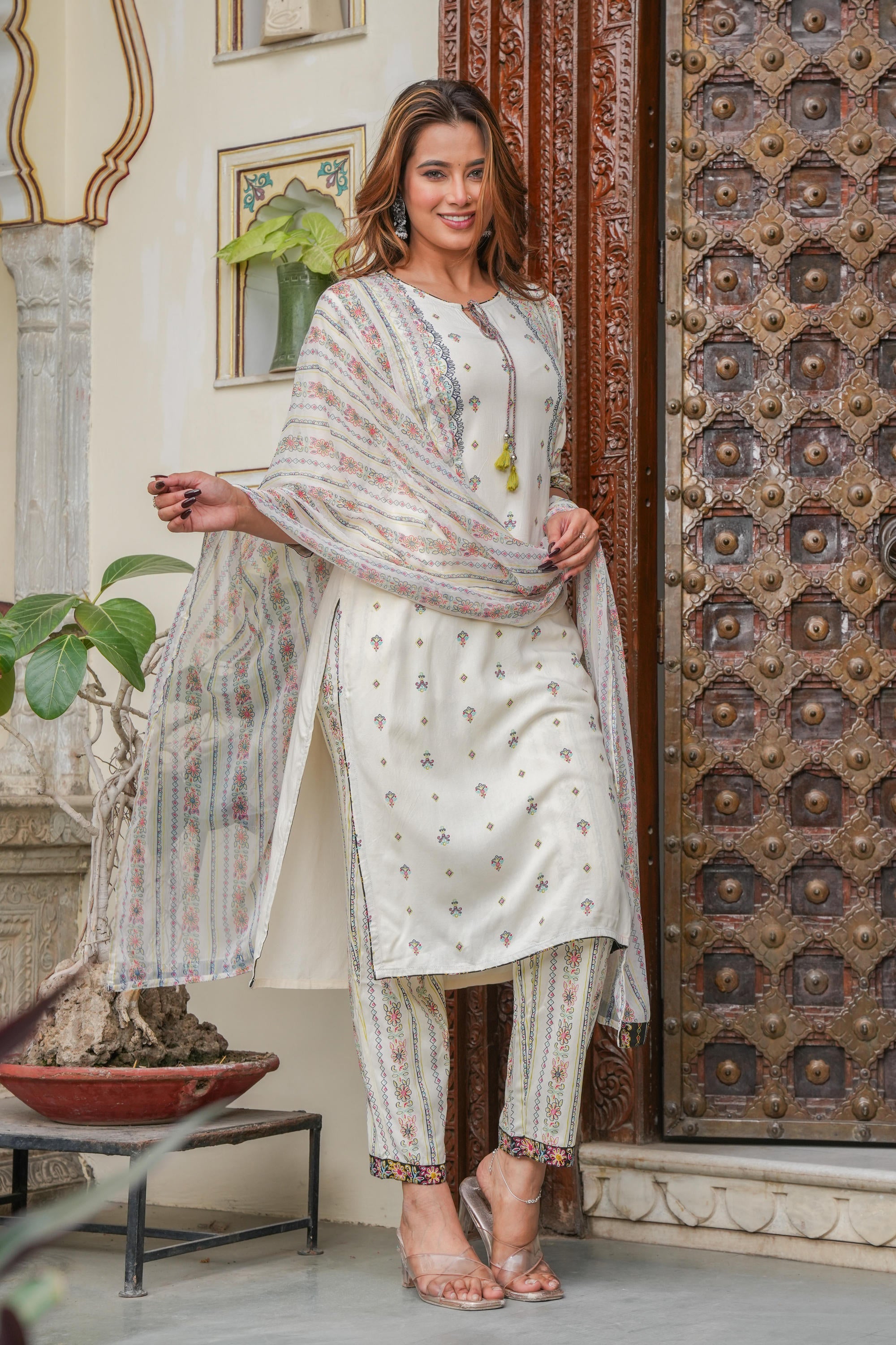 Juniper Off white printed kurta , Printed bottom and floral dupatta with dori and tassel - Distacart