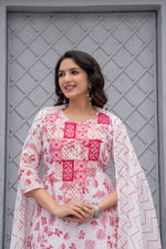 Thumbnail for Juniper White & Pink Floral Printed Cotton Kurta Set With Thread & Mirror Work