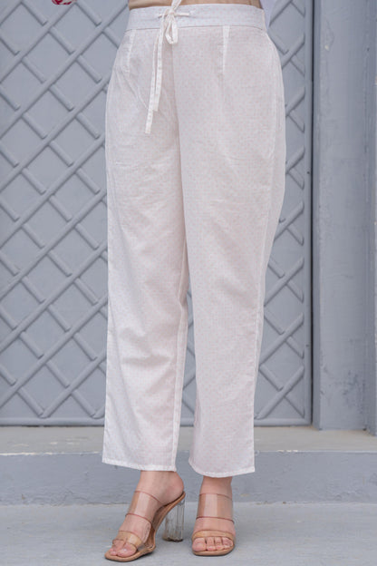 Juniper White & Pink Floral Printed Cotton Kurta Set With Thread & Mirror Work - Distacart