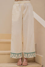 Thumbnail for Juniper Off-White Anarkali Kurta Set With Green Embroidery And Organza Dupatta - Distacart