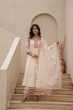 Thumbnail for Juniper Off-white Anarkali Kurta Set with Red Embroidery and Organza Dupatta