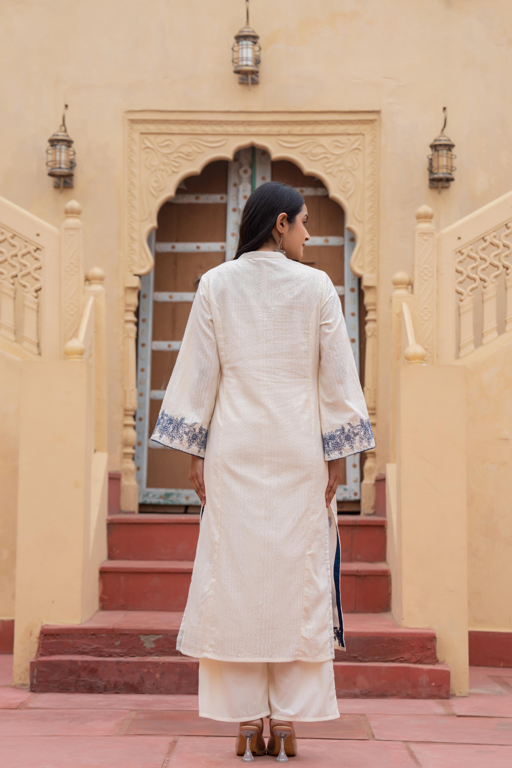 Juniper Off White & Navy Blue Embroidered Straight Kurta Set with Contrast Detailing