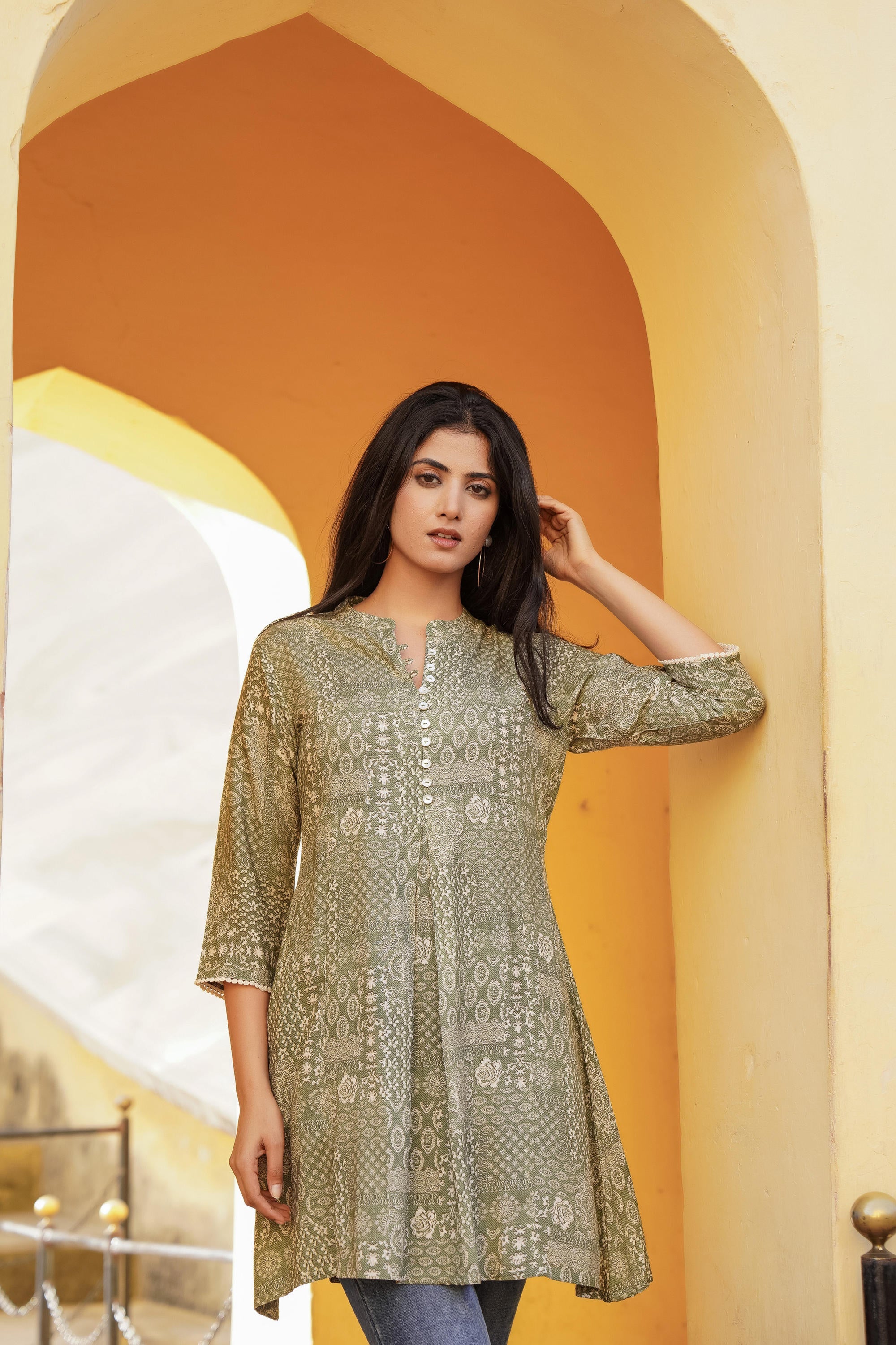 Juniper Green Ethnic Motif Printed Viscose Tunic With Buttons - Distacart