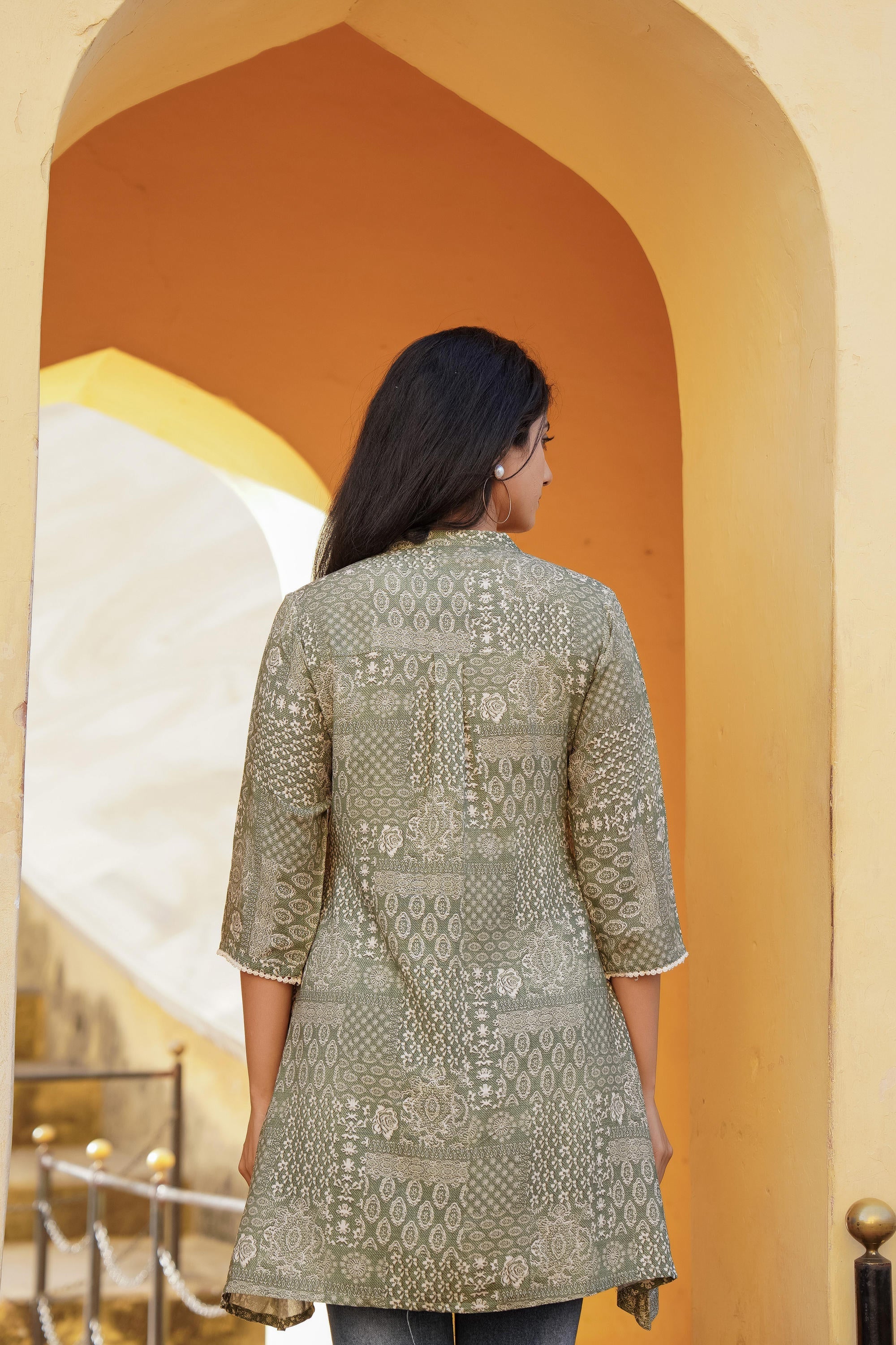 Juniper Green Ethnic Motif Printed Viscose Tunic With Buttons - Distacart