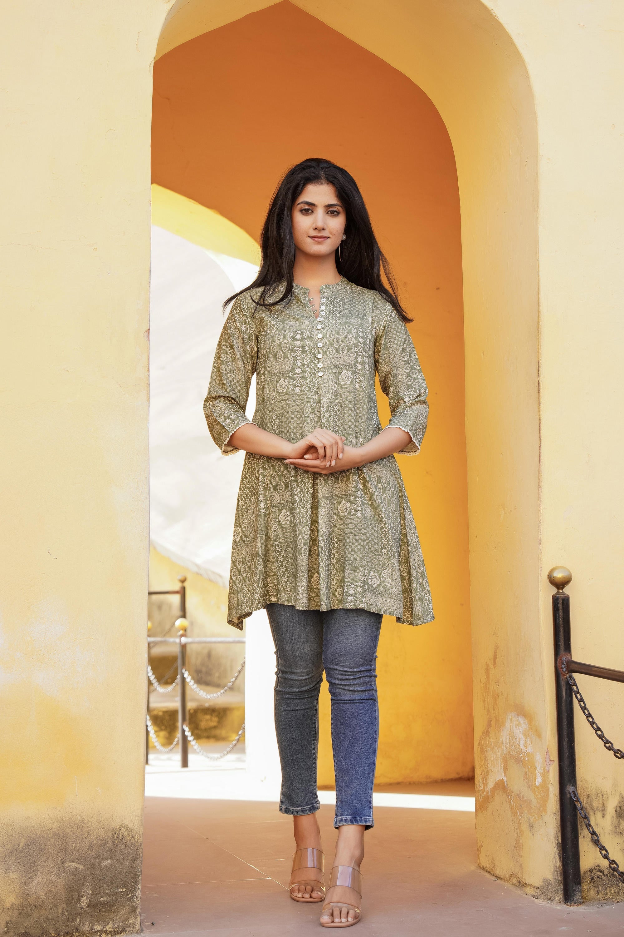 Juniper Green Ethnic Motif Printed Viscose Tunic With Buttons - Distacart