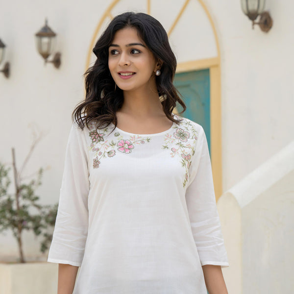 Juniper White Solid Viscose Tunic With Thread Work - Distacart