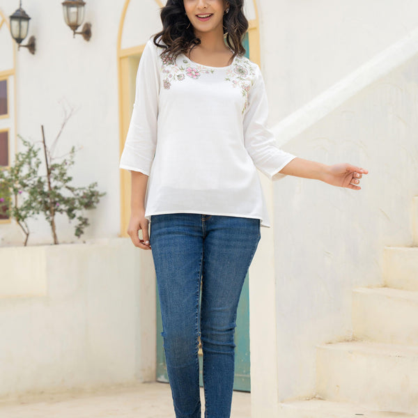 Juniper White Solid Viscose Tunic With Thread Work
