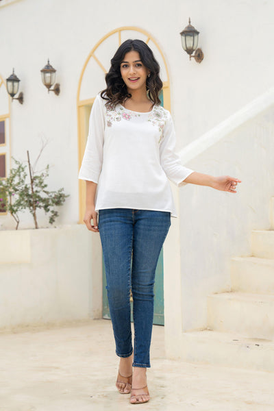 Juniper White Solid Viscose Tunic With Thread Work