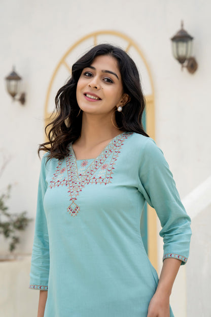 Juniper Aqua Solid Viscose Tunic With Thread Work - Distacart