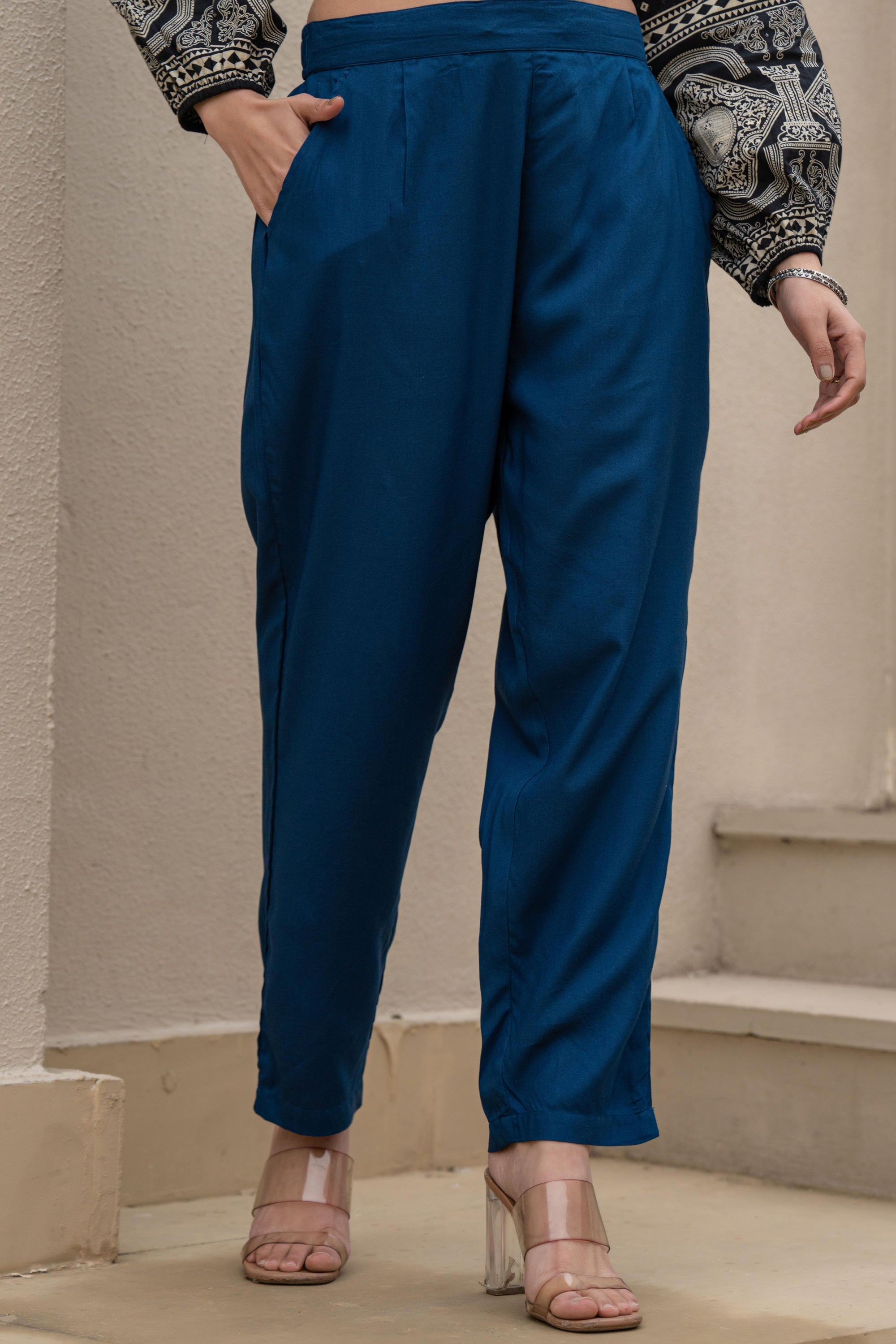 Juniper Navy Solid Viscose Pants - Distacart
