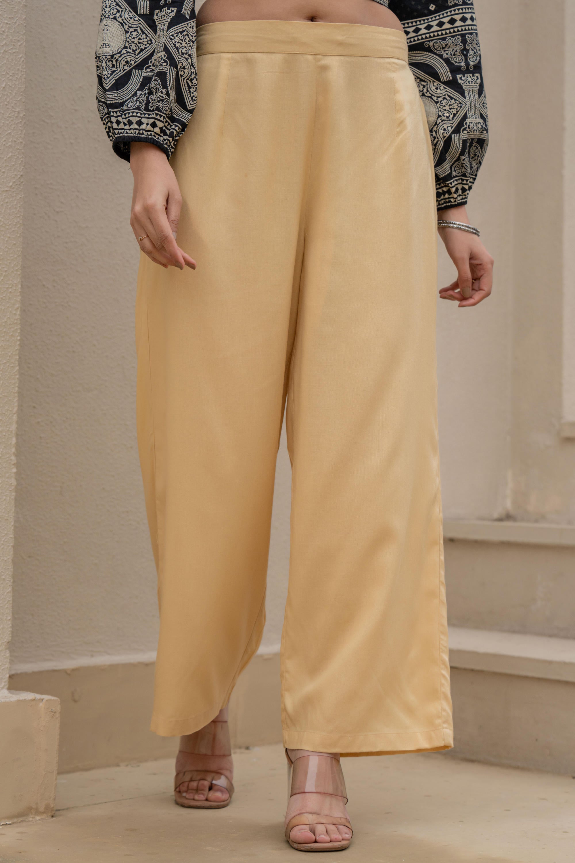 Juniper Gold Solid Viscose Palazzo Pants