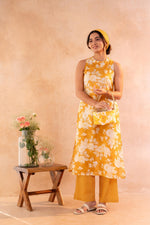 Thumbnail for Juniper Sunlit Bloom Mustard Kurta And Pant Set - Distacart