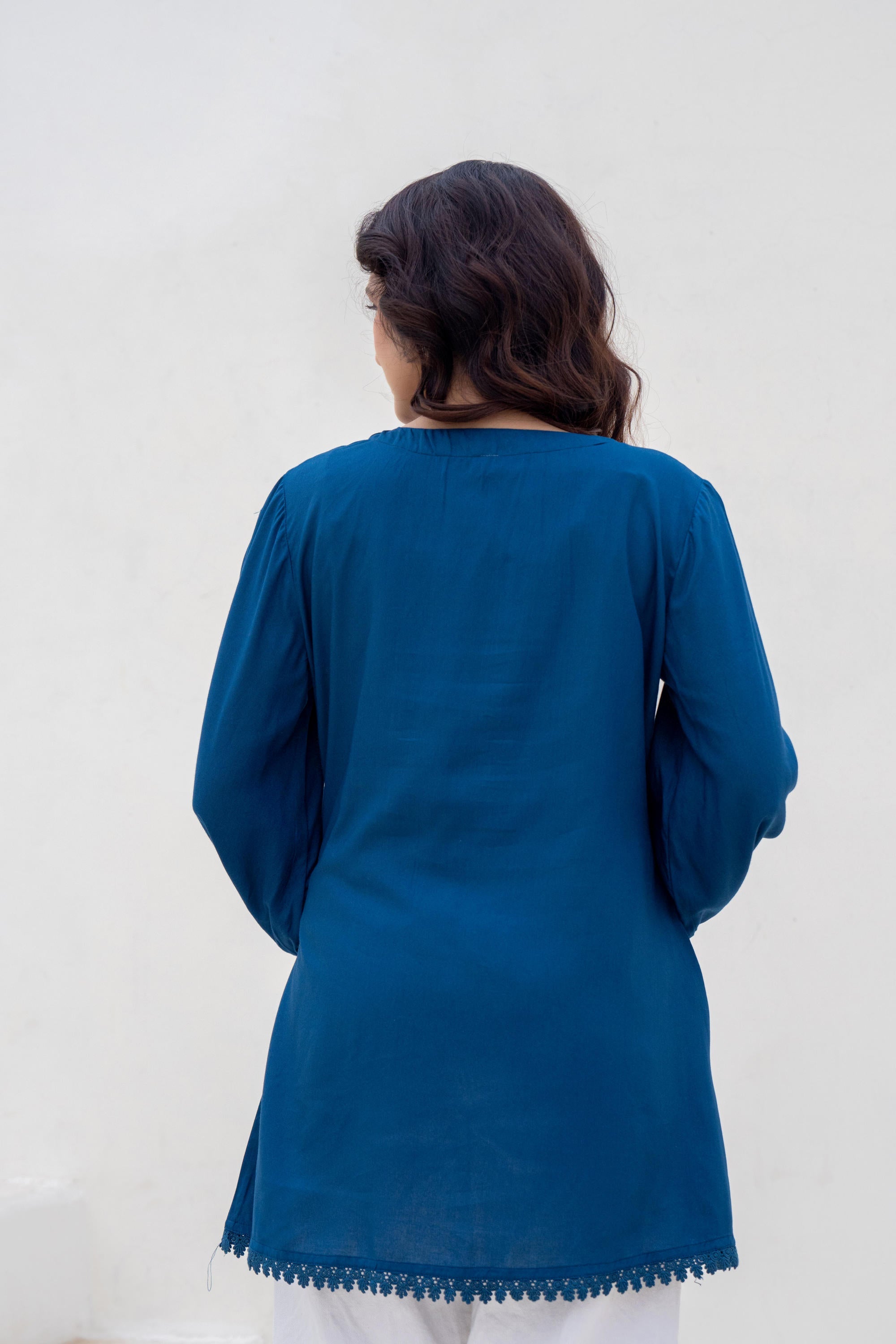 Juniper Navy Solid Viscose Tunic With Buttons & Lace