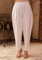 Thumbnail for Juniper White Cotton Linen Pleated Kurta-Pant Set with Cotton Lace Detailing - Distacart