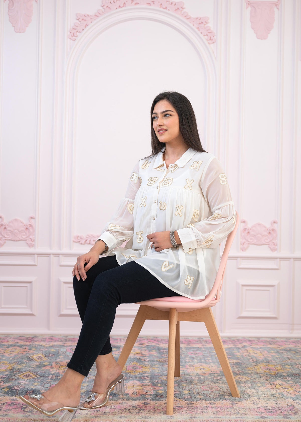 Juniper White embroiderd and sequince tunic with buttons - Distacart