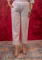 Thumbnail for Juniper Lavender Cotton Slub Kurta-Pant Set with Lace Work & Floral Print Dupatta - Distacart