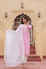 Thumbnail for Juniper Women's Pink Ethnic Motif Printed Viscose Kurta Set With Sequin & Thread Work - Distacart
